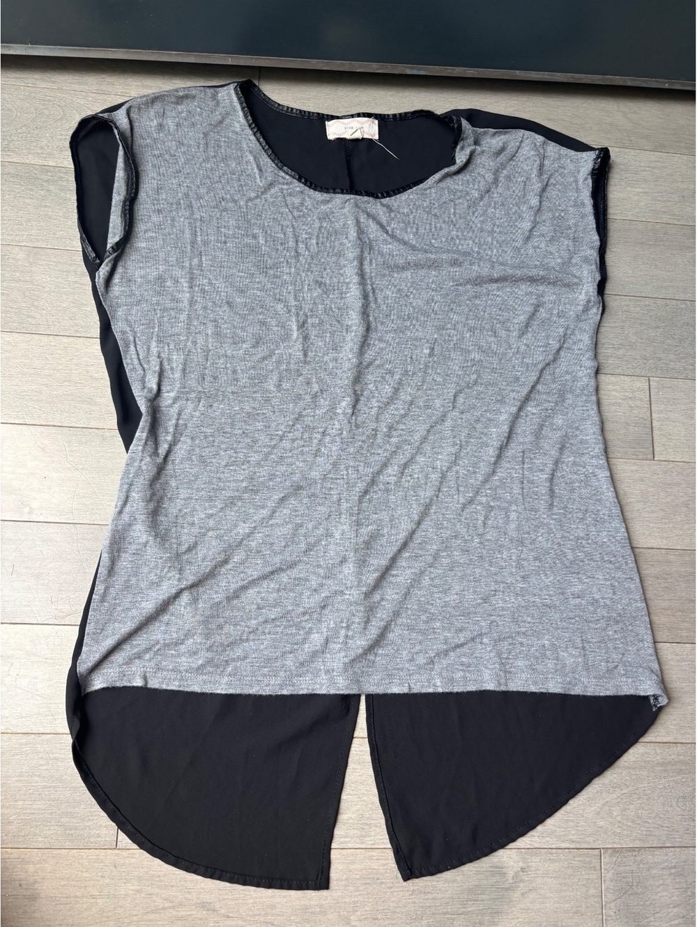 Women’s Pink Rose Gray and Black Layered Tunic Top Blouse Office Size Large